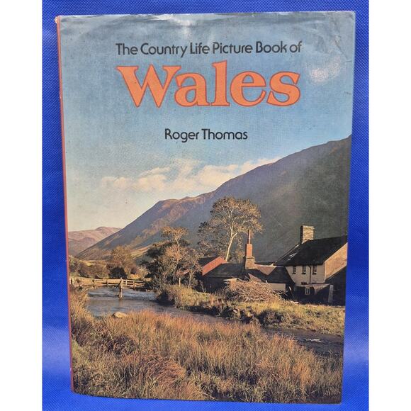 1981 Country Life Picture Book of Wales by Roger Thomas Hardcover Dust Jacket - Picture 6 of 6